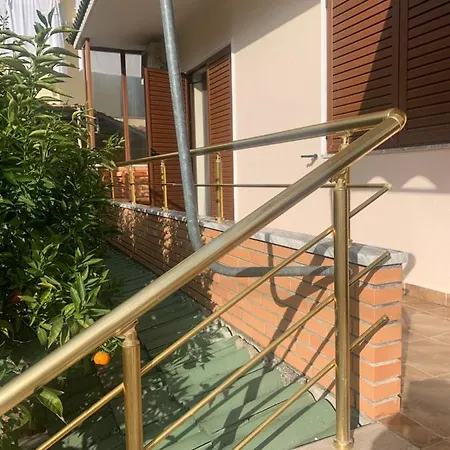 Demaj! Free Parking * 培拉特